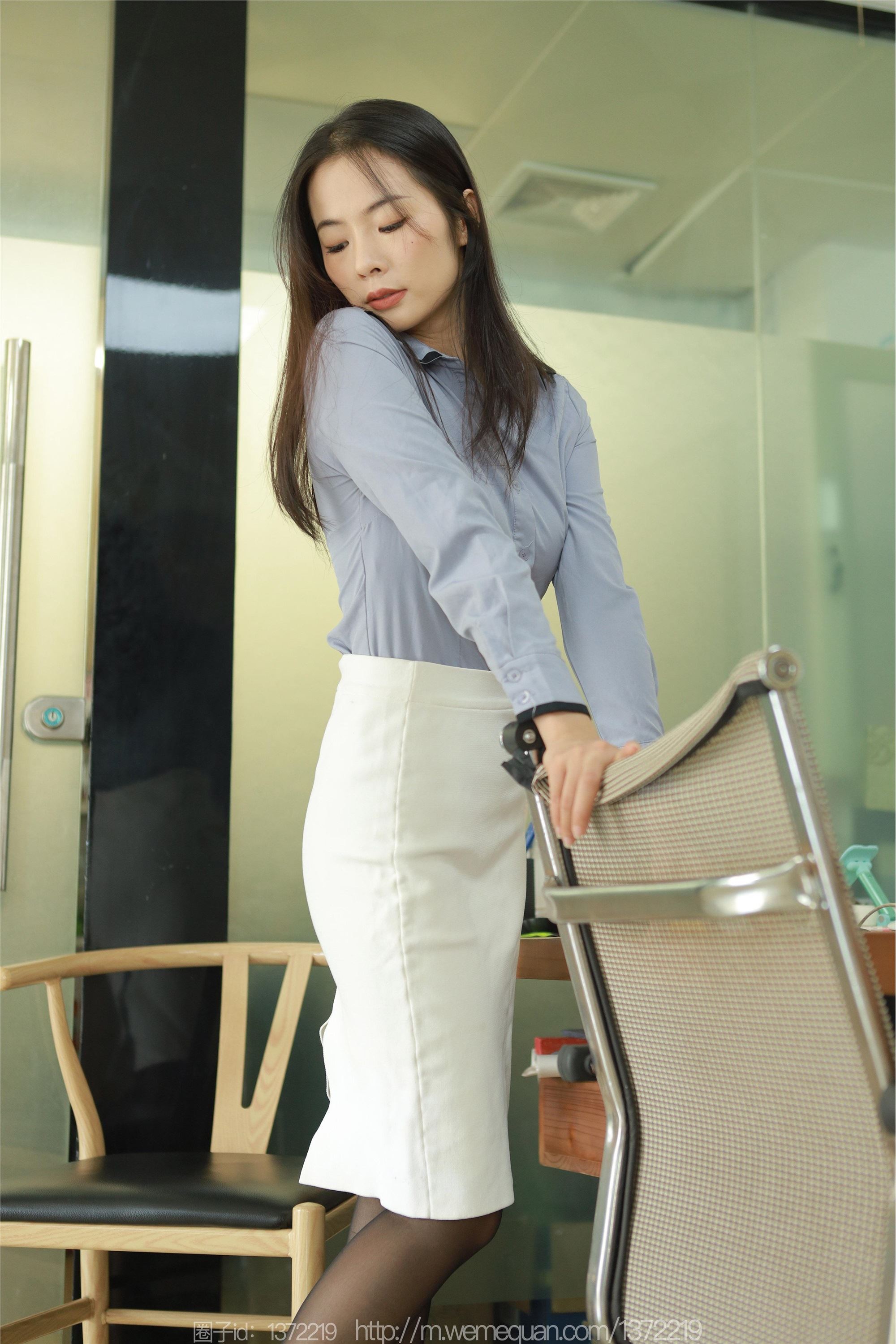 IESS异思趣向  2023.08.16 丝享家 1508 小金《小鸭子的故事》